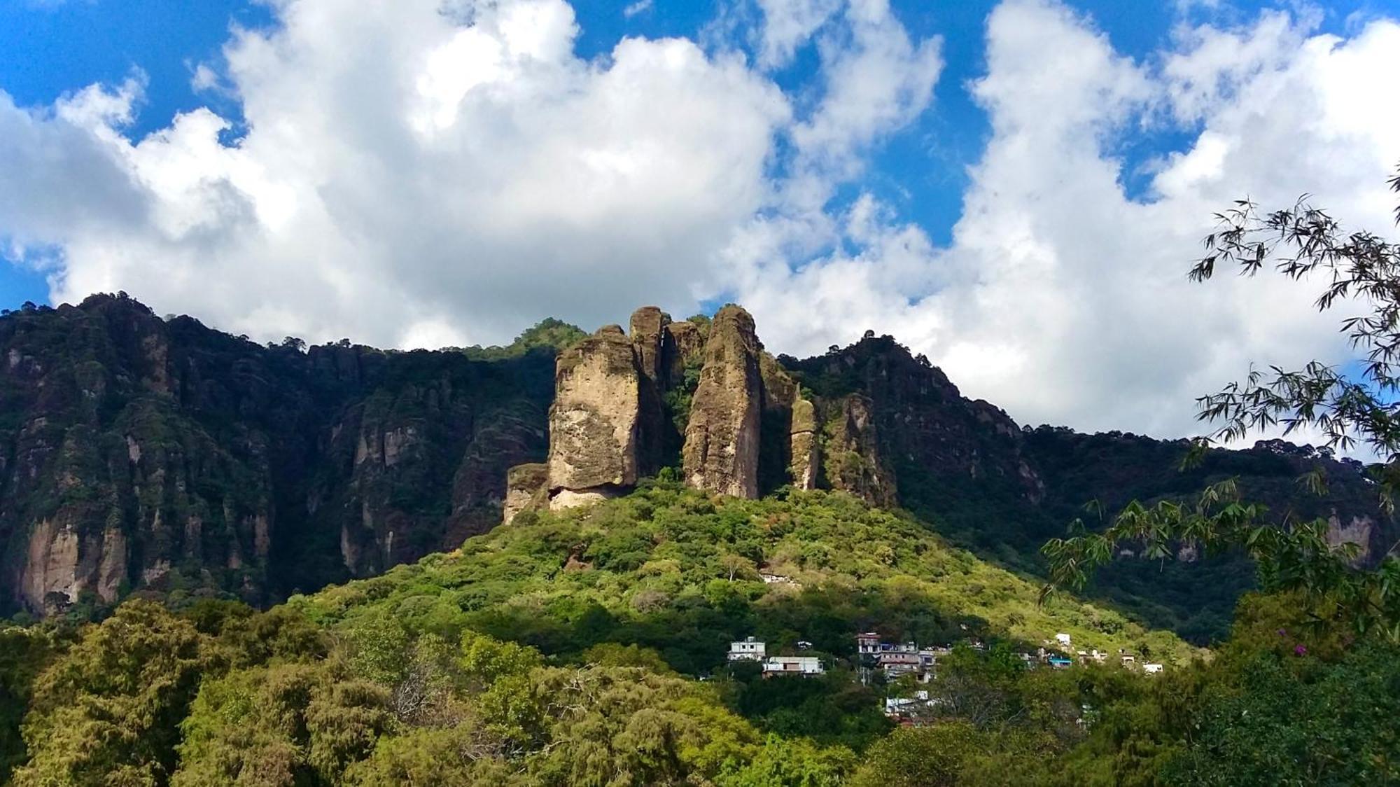 Santuario Ave Fenix-Cabanas Tepoztlan Exterior photo