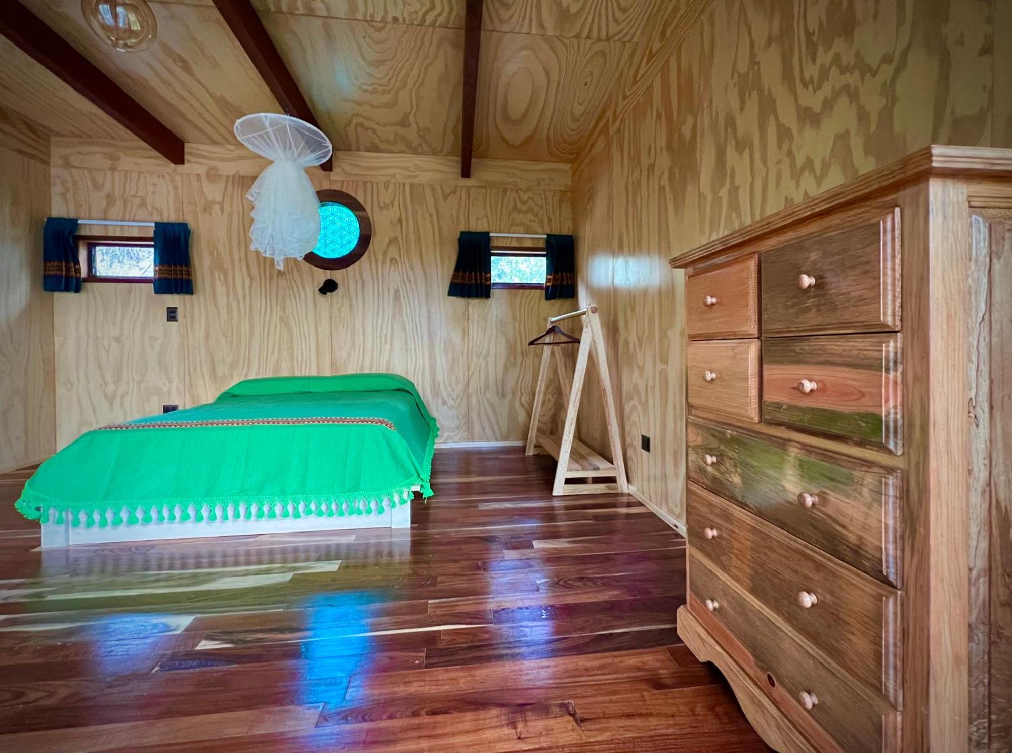 Santuario Ave Fenix-Cabanas Tepoztlan Room photo